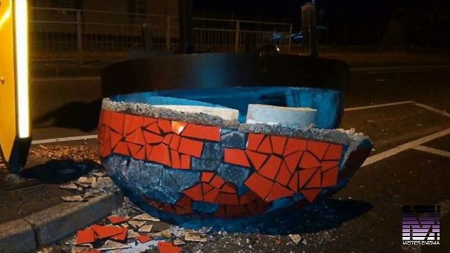 Alien Mysteries: Another Ghostly City Seen In The Sky. This Time Over England. -UFO Alien-