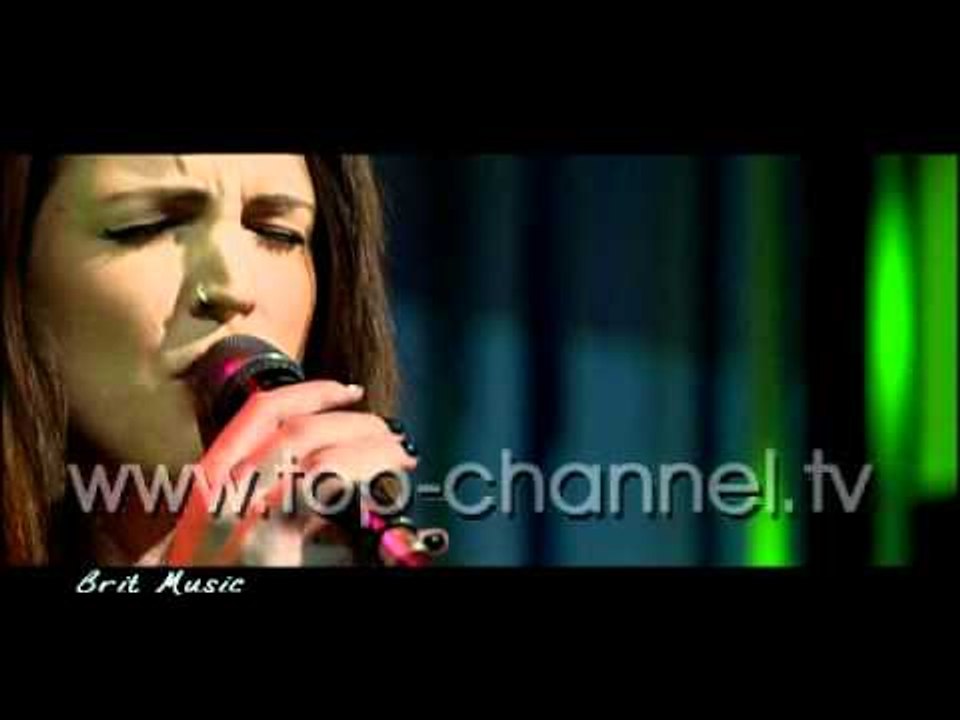 Adele - Hometown glory (Kamela Islamaj)