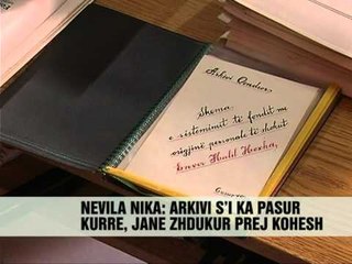 Dorëshkrimet e Enver Hoxhës - Vizion Plus - News - Lajme