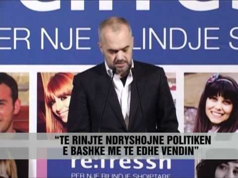 Rama shpërndan tesera ne Fier - Vizon Plus - News - Lajme