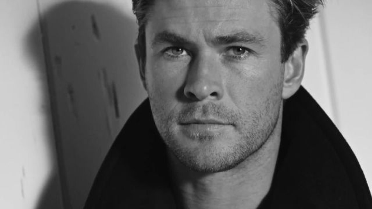 Cover Shoots - Go Behind the Scenes of Chris Hemsworth’s Vanity Fair Cover Shoot