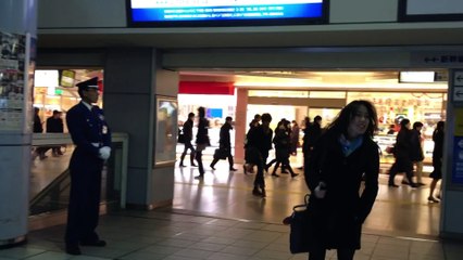 3D _Warau Salesman_ 笑うセールスマン in 3D!