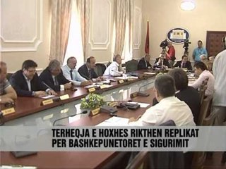 Debat për dosjet e sigurimit - Vizion Plus - News - Lajme