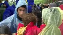 Croatia: Hundreds of Migrants stopped at border.