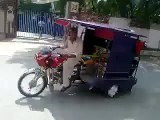 Very Amazing And Funny Pakistani Rikshaw Bike Stunt On Road . muhammad haroon