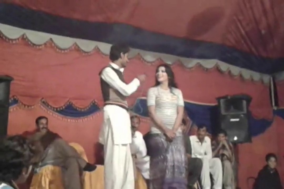 Girl vs Boy small skit.