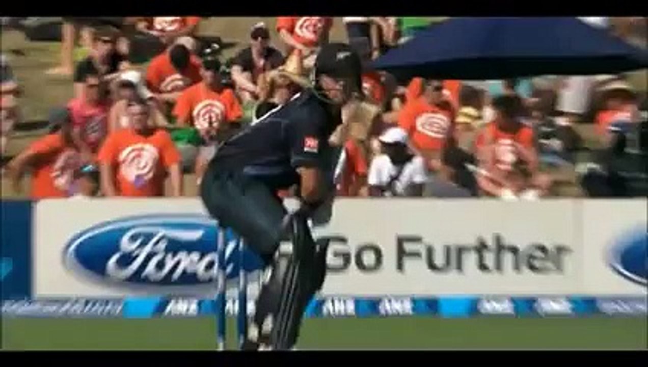 Top BIGGEST And LONGEST SIX In Cricket History HD UPDATES OCT 2015 -