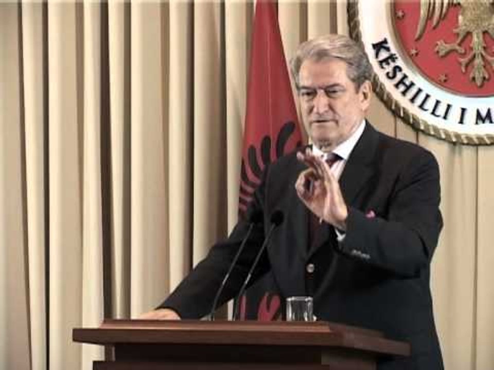 BERISHA PARA MEDIAS NE SHTATOR KERKESA PER IMUNITETIN SULMON BAMIR TOPIN LAJM