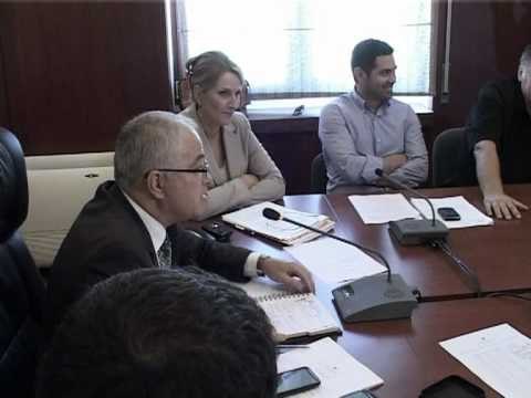 RRUGA E PAPERFUNDUAR OPOZITA AKUZON QEVERINE SE DESHTOI ME INFRASTRUKTUREN LAJM