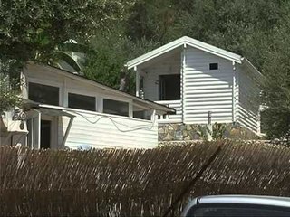 BANKA BOTERORE FINANCON RIKONSTRUKSIONIN E 75 SHTEPIVE NE RIVIERE LAJM