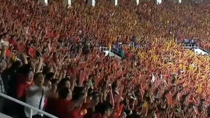 Rakibinin içinden geçti şampiyonluğu getirdi!