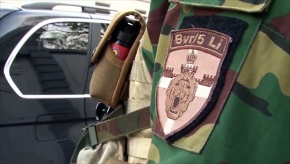 Le niveau d'alerte maximale maintenu à Bruxelles, Salah Abdeslam toujours introuvable