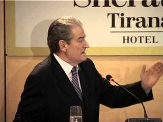 MIREMBAJTJA E RRUGEVE-BERISHA I PERGJIGJET POZITIVISHT SHQETESIMIT TE NDERTUESVE