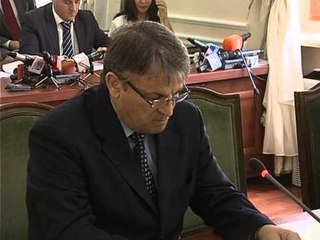 KRYETARI I KQZ BLLOKOHET PERZGJEDHJA E KANDIDATURAVE NE KOMISION LAJM