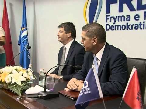 TOPI NE DEBAT AKUZON BERISHEN PER INDIFERENCE NDAJ ISH TE BURGOSURVE LAJM