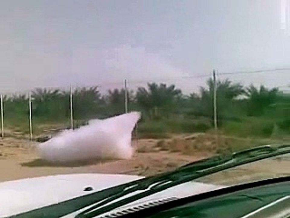 ISLAM.Cloud on the road in Khairpur - Miracle of Allah