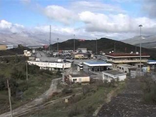 SHTOHEN KLANDESTINET LUFTA NE SIRI SJELL NE SHQIPERI EMIGRANTE TE PALIGJSHEM LAJM