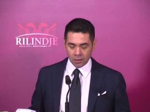 TAKSA E BIZNESIT TE VOGEL PS AKUZON MAZHORANCEN SE KOPJOI PROGRAMIN E SAJ LAJM