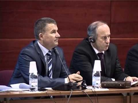 MINISTRI I DREJTESISE HALIMI THIRRJE PS PER LIGJET ME SHUMICE TE CILESUAR LAJM