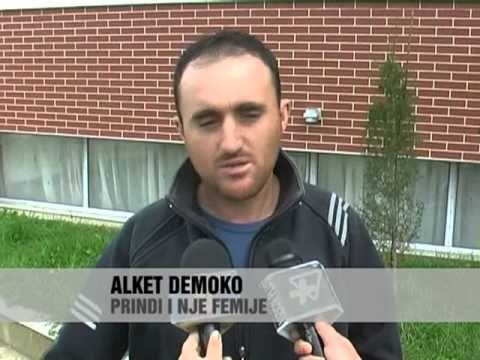 Gjarpër në kopshtin e Korçës - Vizion Plus - News - Lajme