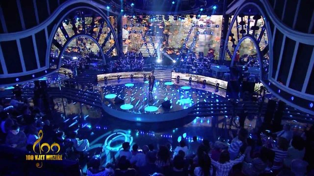 100 VJET MUZIKE: YLLI BAKA