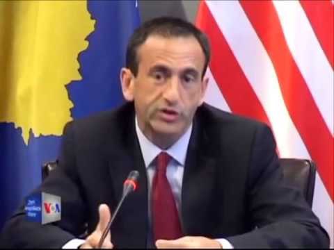 SHQIPERIA NE UDHEKRYQ PHILIP GORDON THIRRJE POLITIKES SHQIPTARE TE DIALOGOJE LAJM