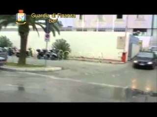 1 5 TON HASHASH KAPET NE PORTIN E MANFREDONIAS NE ANIJEN SHQIPTARE LAJM