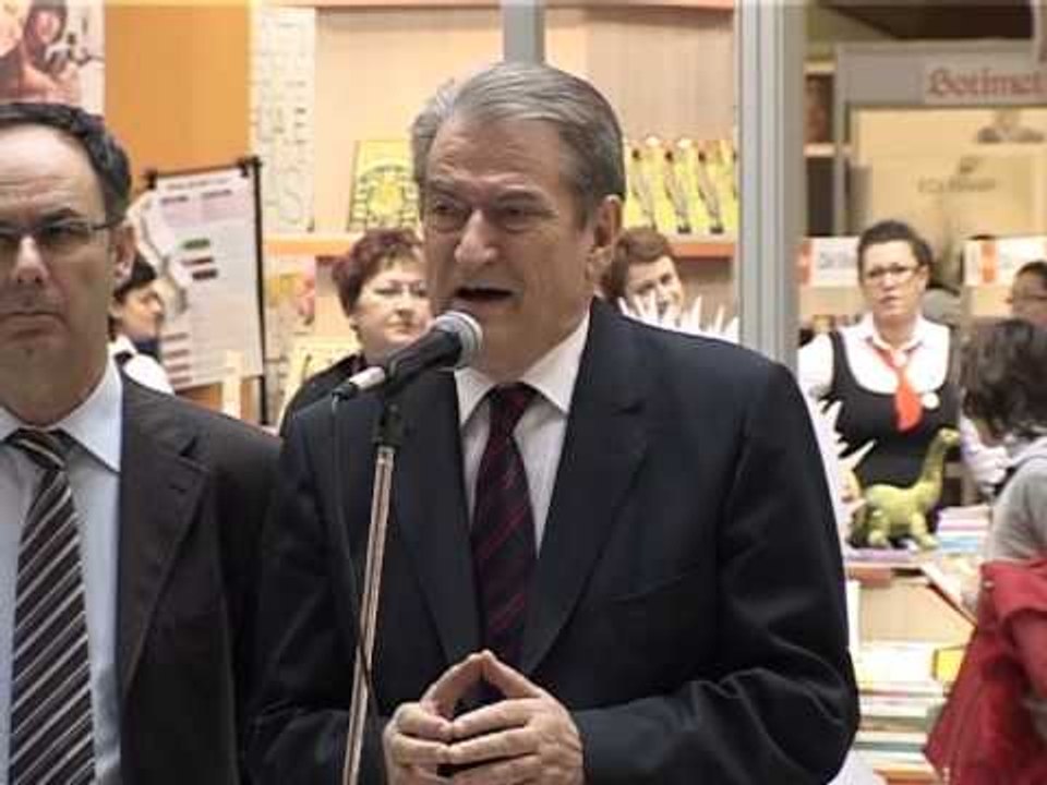 BERISHA NE PANAIR NGJARJE E RENDESISHME NE 100 VJETORIN E PAVARESISE SE VENDIT LAJM