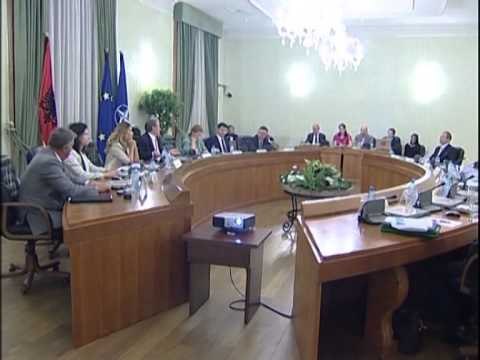 ALEANCA KUQ E ZI BERISHA FAJTOR PER KORRUPSIONIN, ZGJIDHJA ARRESTIMI I TIJ LAJM
