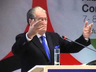 BERISHA PER ARSIMIN DUHET TE INSISTOJME PER MESIMIN E GJUHES KINEZE NE SHKOLLA LAJM