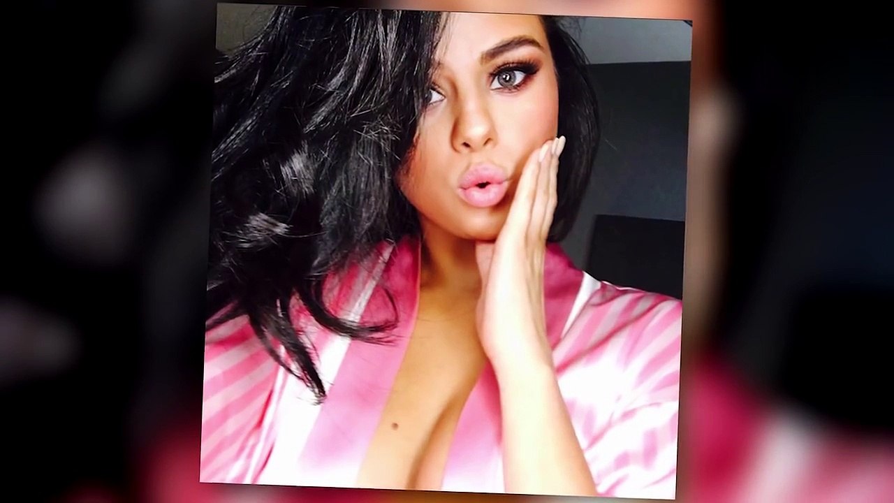 Selena Gomez SEXY Victorias Secret Fashion Show Style 2015
