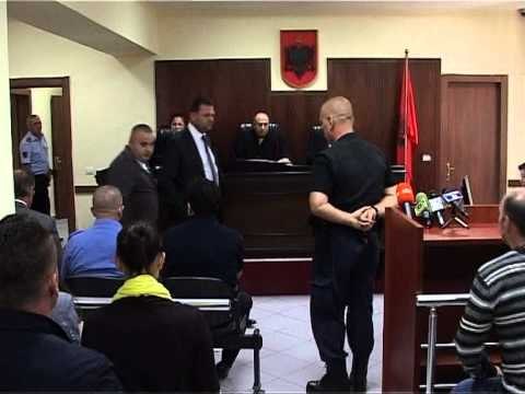 EFEKTET E AMNISTISE MBYLLET HETIMI PER 3 DEPUTETET SOCIALISTE PER 21 JANARIN LAJM