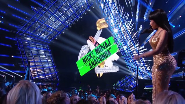 Nicki Minaj Slams Miley Cyrus AGAIN As She Finally Talks About Their VMA Feud!!!