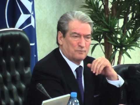 BERISHA PER STATUSIN NUK U MOR PER SHKAK TE RAMES DO TE VUAJE PASOJAT NE 2013 LAJM