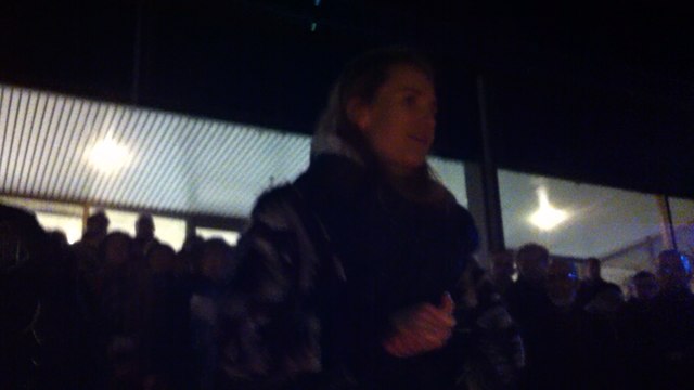 Attentats. 500 personnes devant la mairie