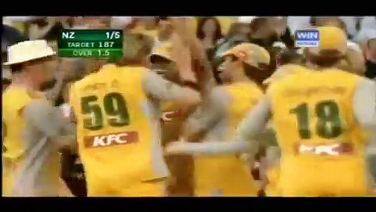 Top 10 Run Outs in Cricket History by Mujeeb Hussain