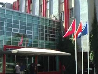 SHITJA E 4 HEC  DEPUTETI SHALSI DOREZON NE PROKURORI DOSJEN E PRIVATIZIMIT LAJM