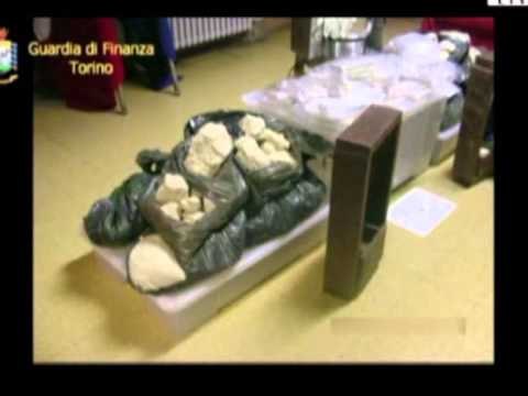 TRAFIKU I DROGES KAPET SHQIPTARI 28 VJEÇAR NE ITALI ME 80 KG HEROINE LAJM