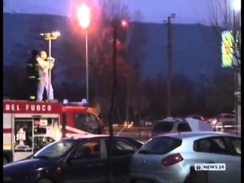 VRASJE E DYFISHTE SHQIPTARI VRET GRUAN DHE TE DASHURIN E SAJ NE ITALI LAJM