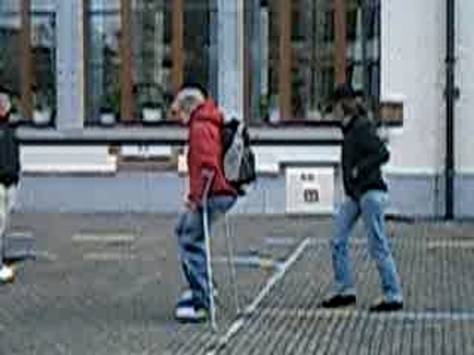 2004