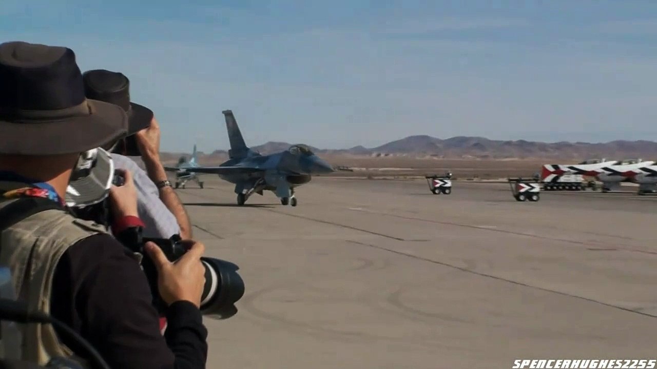 Aviation Nation 2010 F 16 Aggressor flyby