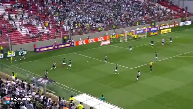 Marcos Rocha Gol Atletico-MG 2-1 Goias (Brasileirao) 2015
