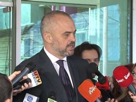 RAMA ME AMBASADORET NE ZGJEDHJET E ARDHSHME POPULLI TE VENDOSE ME VOTE TE LIRE LAJM