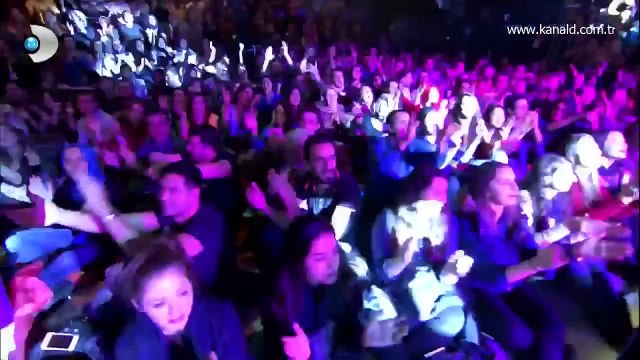 Beyaz Show Ferman Toprak / Tavukları Pişirmişem