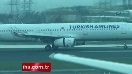 Lodos eserken uçakta korku dolu anlar!