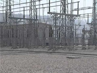 CEZ NEN HETIM POLICIA ÇEKE HETON EDHE TRANSAKSIONET NE SHQIPERI LAJM