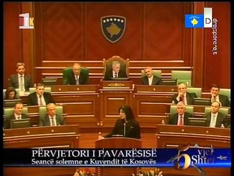 SEANCE SOLEMNE KUVENDI I KOSOVES KUJTON FIRMETARET E PAVARESISE LAJM
