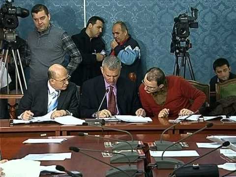 LIGJI PER ARMET OPOZITA KERKON AMENDIME KUFIZUESE MAZHORANCA HESHT LAJM