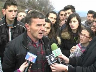 MESIM ME PROBLEME GJIMNAZISTET E FSHATRAVE TE POGRADECIT BLLOKOJNE RRUGEN LAJM