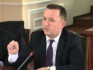 ADMINISTRATA GJYQESORE PS NUK BEHET PJESE E SHQYRTIMIT TE LIGJIT NE KOMISIONE LAJM